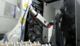 Durable Robot Polishing Solution High Precision CNC Polishing Robot ISO9001 Certified