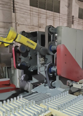 Compact Automated Polishing Robots High Precision Metal Polishing Robot